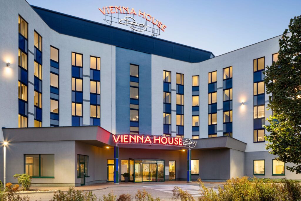Vienna House Easy by Wyndham Bratislava Hotel exterior